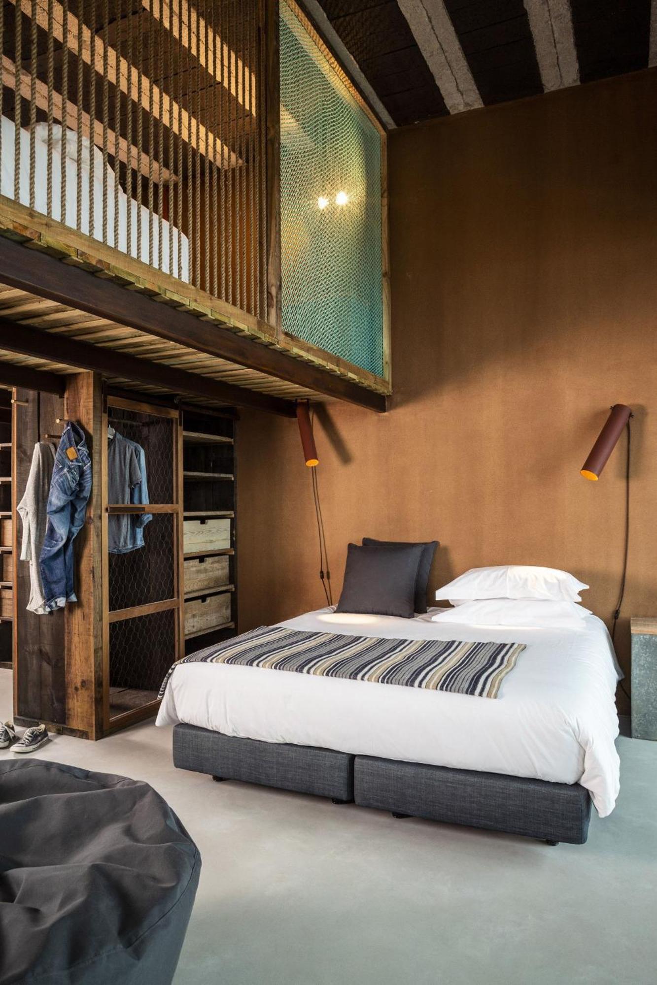 Отель Noah Surf House Portugal Санта-Круш Экстерьер фото